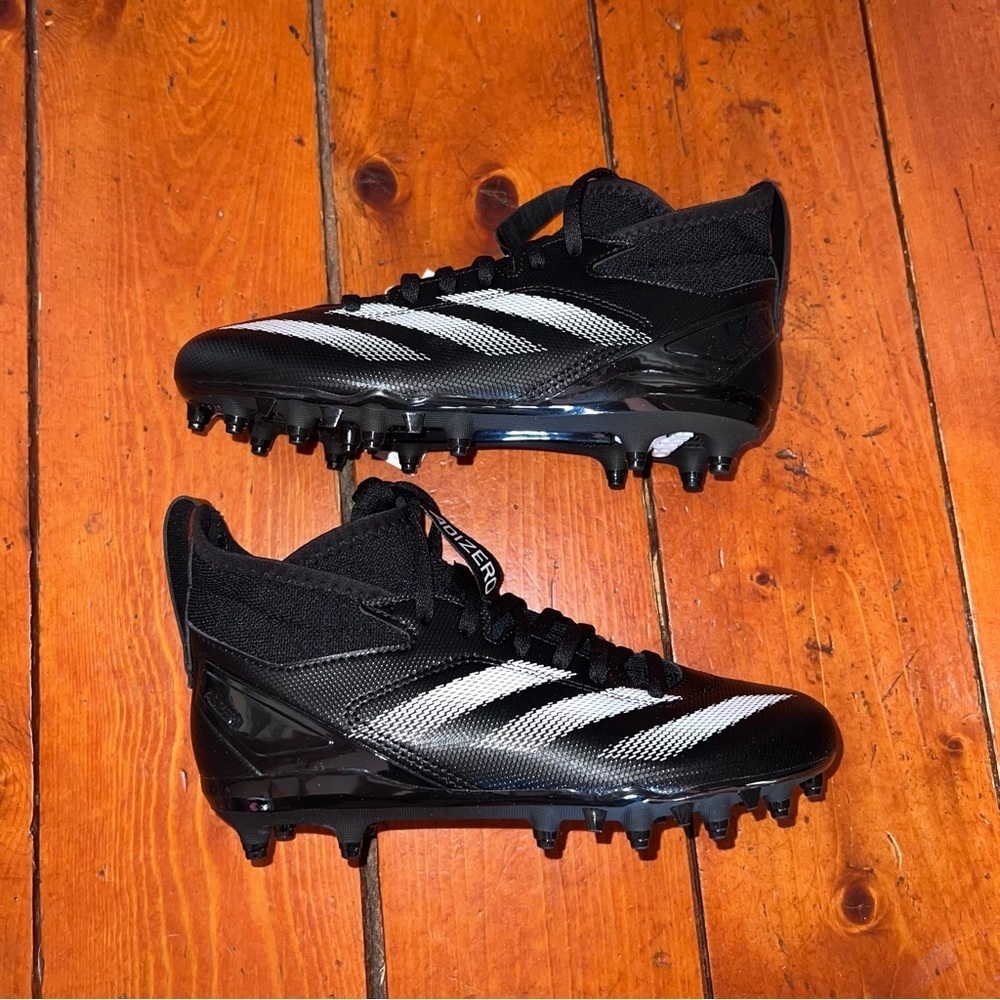 ***NWT***Adidas Adizero Impact Youth Black & White Football Cleats - Picture 2 of 11